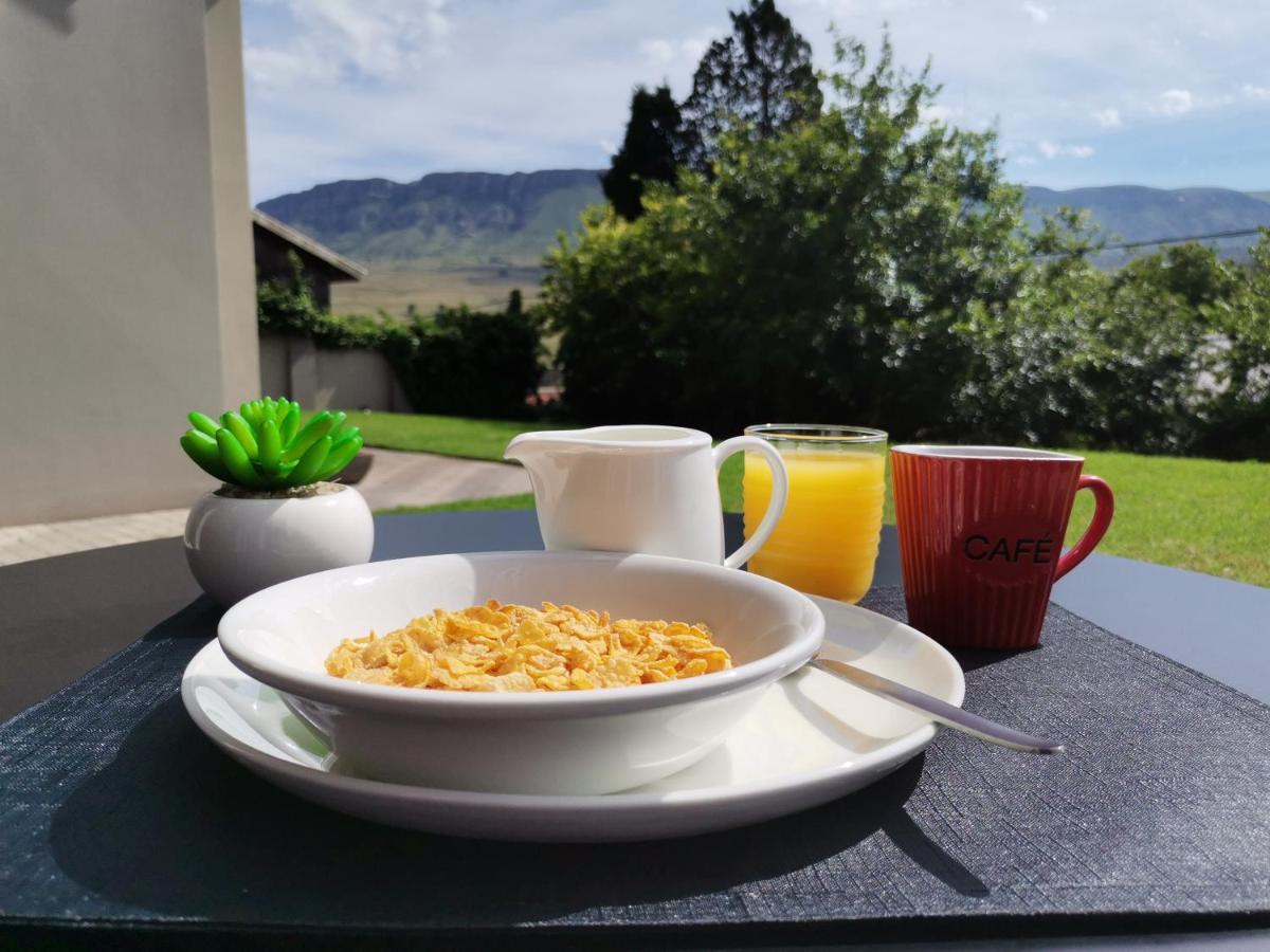 The Raz Acomodação com café da manhã Harrismith Exterior foto